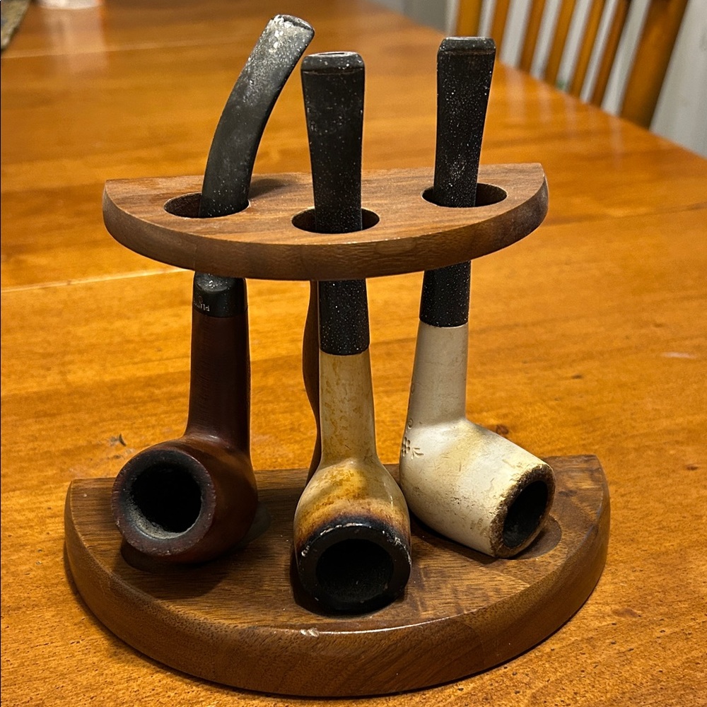 Alfred Dunhill Wood Pipe Stand with 3 vintage pipes